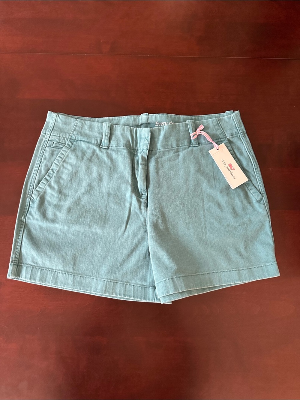 Vineyard Vines Women’s Teal Cotton Chino Shorts size 10